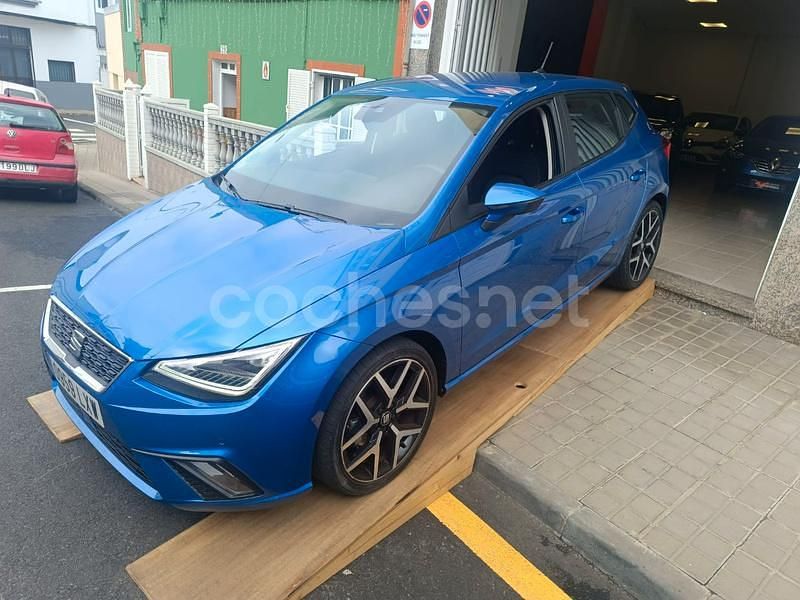 Usado Seat Ibiza Style Plus 110 CV (80 kW) 2022 Azul Berlina