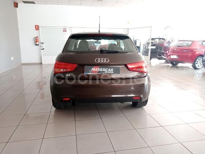 Usado Audi A1 Ambition 86 CV (63 kW) 2012 Marrón Utilitario
