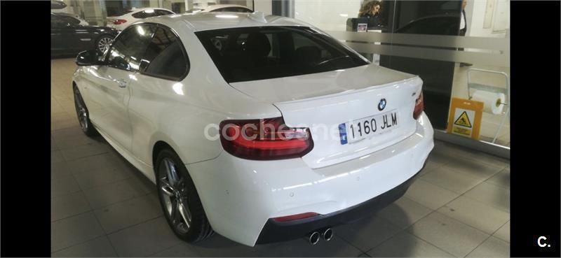 Blanco Usado 2016 BMW 220 Coupe | 22.000 € (Un poco caro) - Imagen 1/4