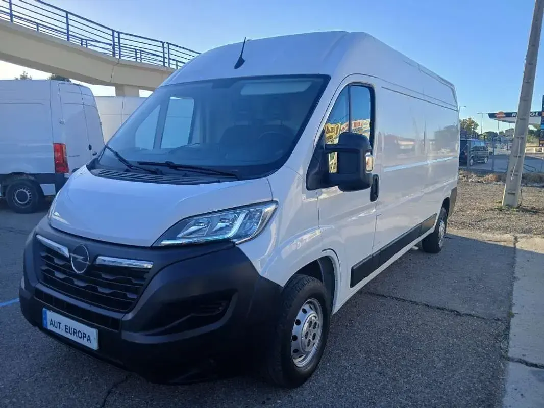 Usado Opel Movano 120 CV (88 kW) 2022 Blanco Van