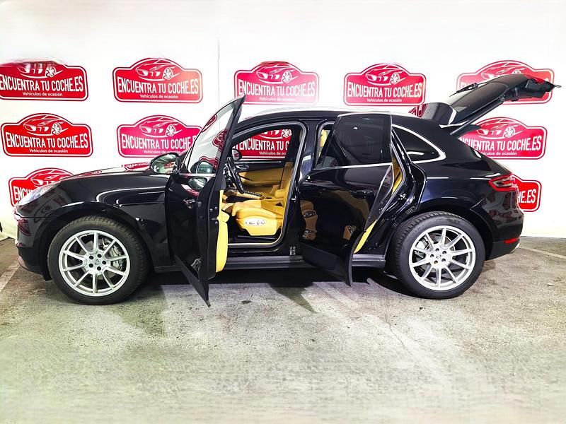 Käytetty Porsche Macan S 354 HP (260 kW) 2018 Musta Katumaasturi