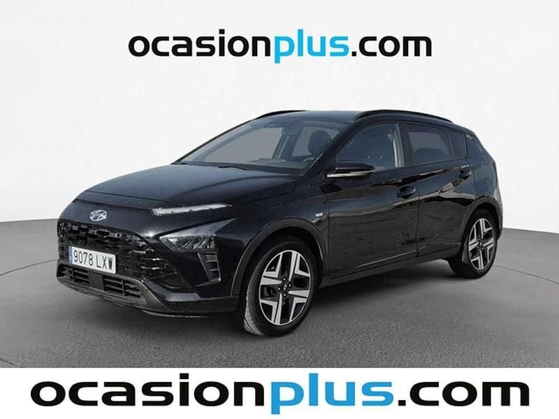 Usado Hyundai Bayon 101 CV (74 kW) 2022 Negro SUV