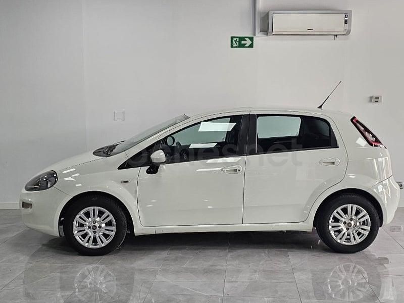 Usado Fiat Punto Easy 75 CV (55 kW) 2013 Blanco Utilitario