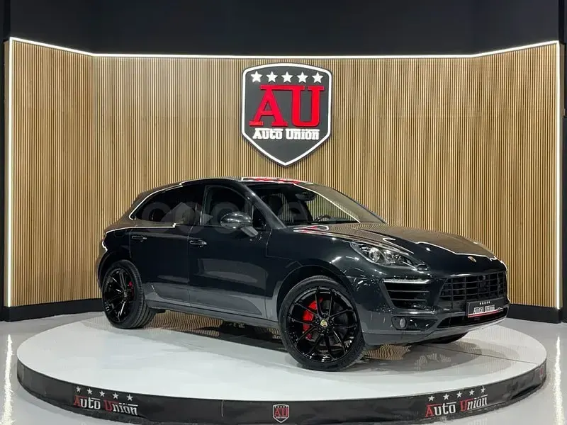Usado Porsche Macan S Diesel 258 CV (189 kW) 2017 Gris / plata SUV