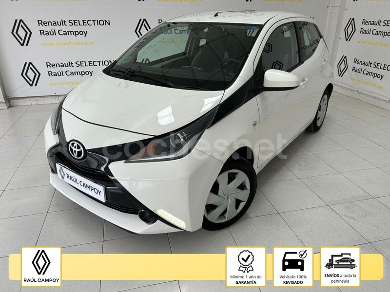 Blanco Usado 2016 Toyota Aygo X-clusiv Utilitario | 7900 € (Precio justo) - Imagen 1/4
