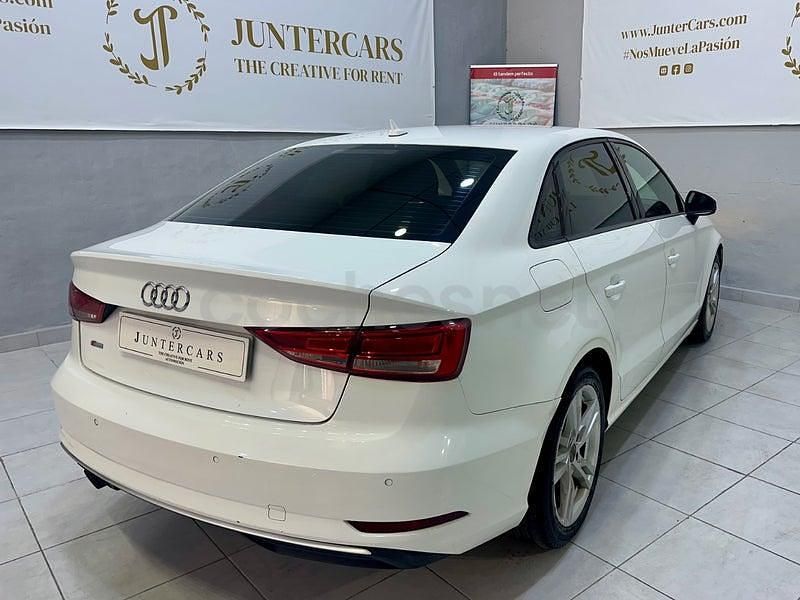 Usado Audi A3 116 CV (85 kW) 2017 Blanco Berlina