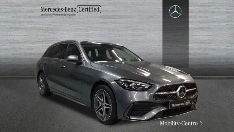 Usado Mercedes C300 AMG line 312 CV (229 kW) 2024 Selenitgrey  metallic paint Familiar