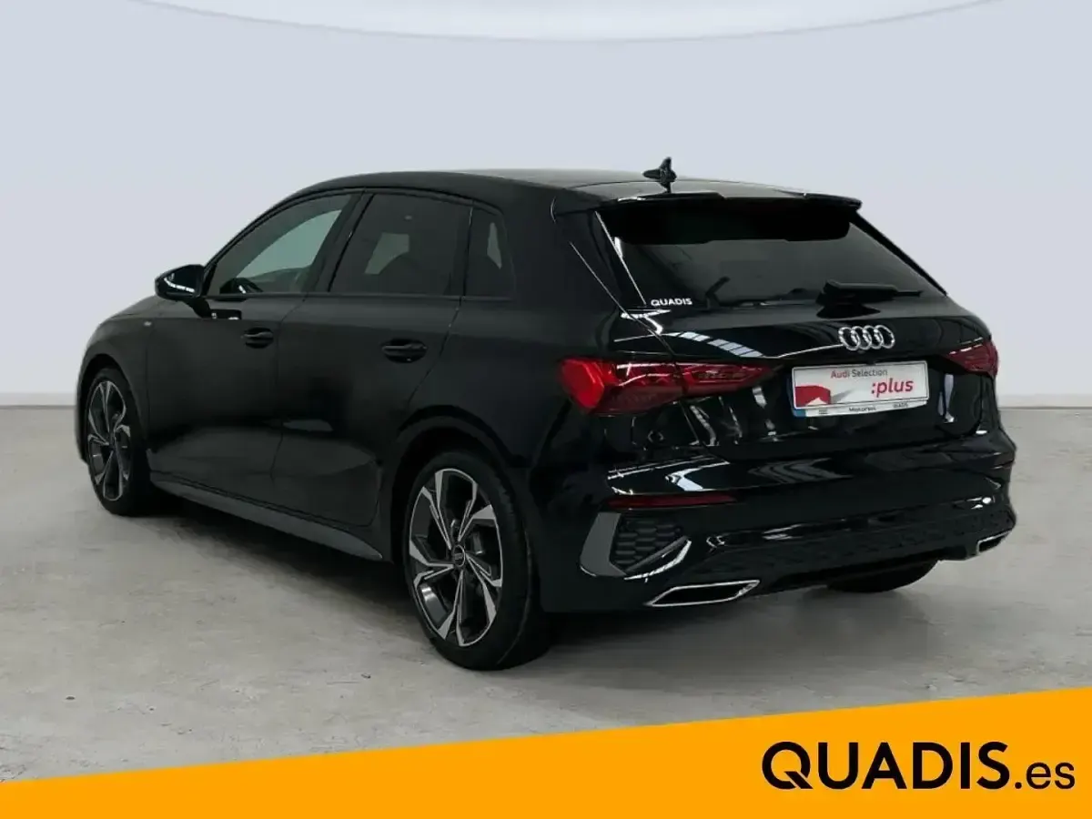 Usado Audi A3 S-Line 150 CV (110 kW) 2022 Negro Berlina