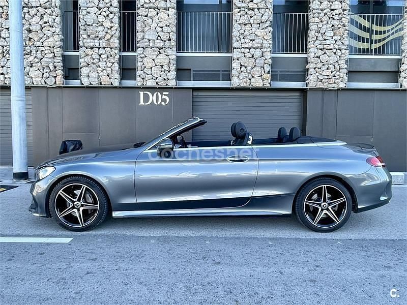 Usado Mercedes 200 184 CV (135 kW) 2017 Gris / plata Descapotable