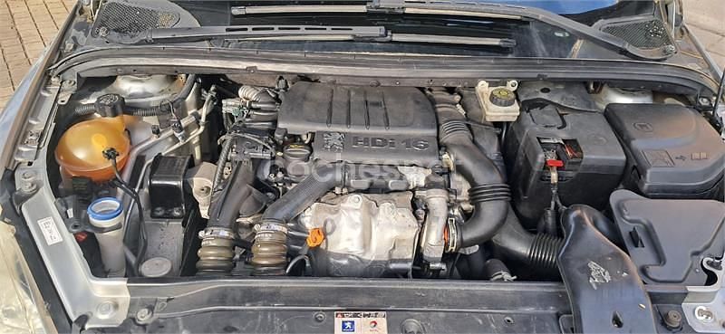 Gris / plata Usado 2005 Peugeot 307 Berlina | 1200 € (Buen precio) - Imagen 1/4