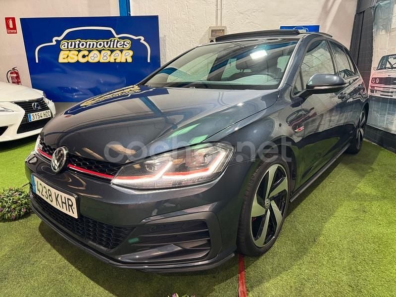 Gris / plata Usado 2018 VW Golf VII GTI Berlina | 20.990 € (Buen precio) - Imagen 1/4