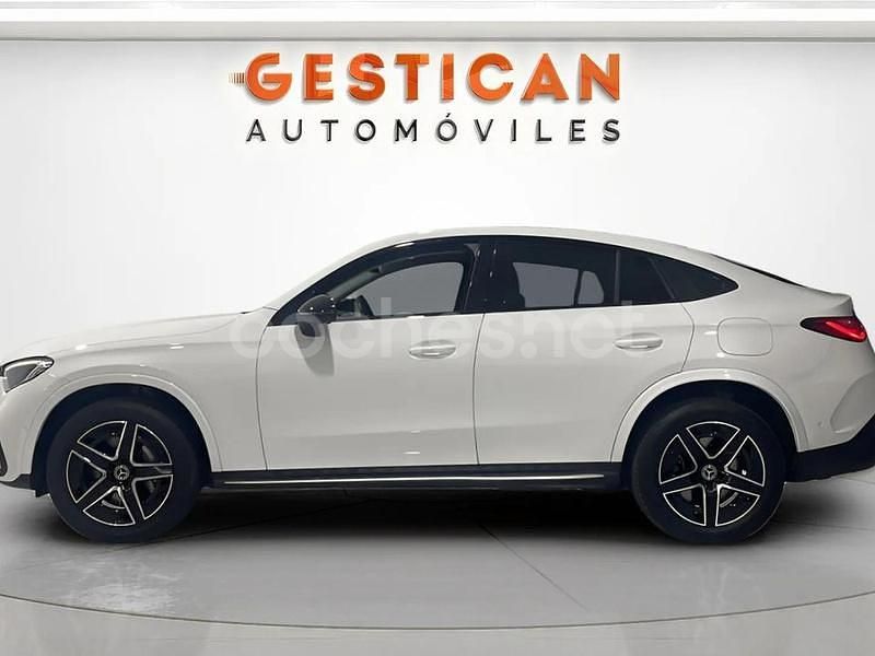Usado Mercedes GLC300e 333 CV (244 kW) 2024 Blanco Coupe