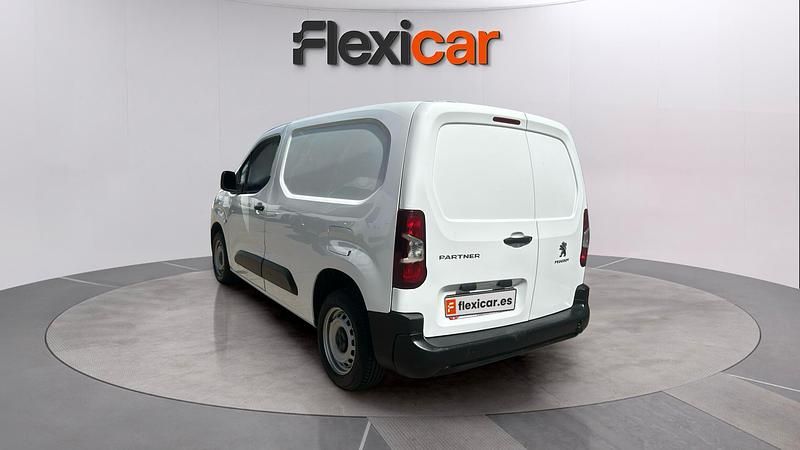 Usado Peugeot Partner 103 CV (75 kW) 2020 Blanco Monovolumen