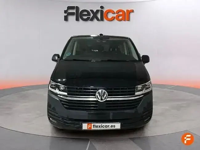 Usado VW Caravelle 150 CV (110 kW) 2022 Negro Van