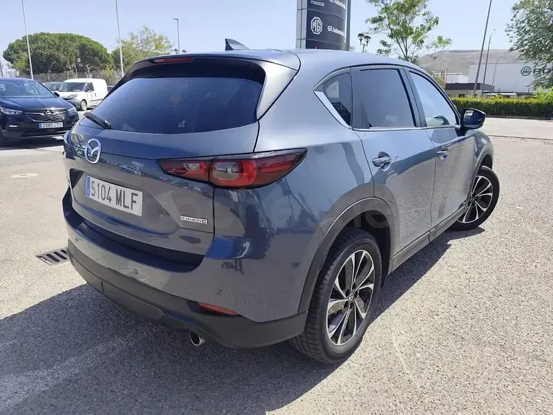 Usado Mazda CX-5 Ad'Vantage 165 CV (121 kW) 2023 Azul SUV