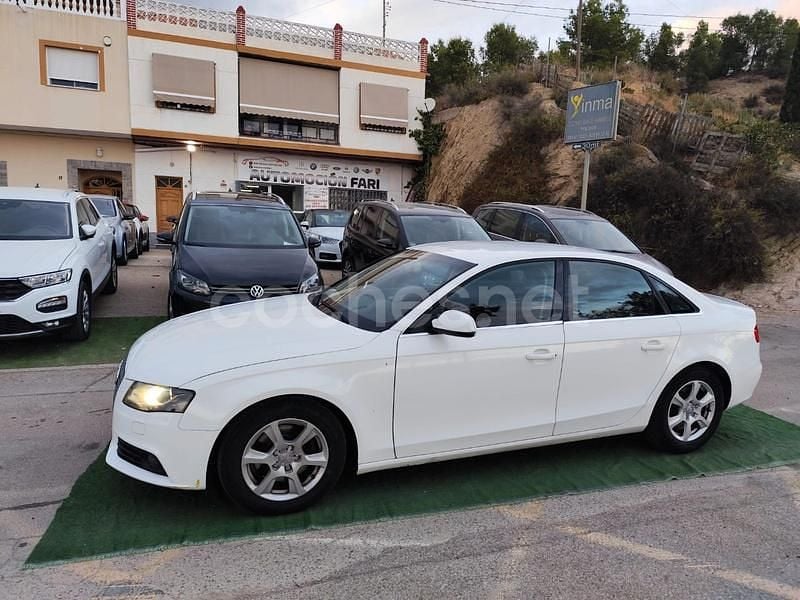Blanco Usado 2009 Audi A4 Berlina | 10.300 € (Precio justo) - Imagen 1/4