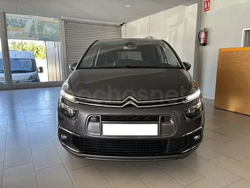 Usado Citroën C4 SpaceTourer Feel 130 CV (95 kW) 2020 Gris / plata Monovolumen