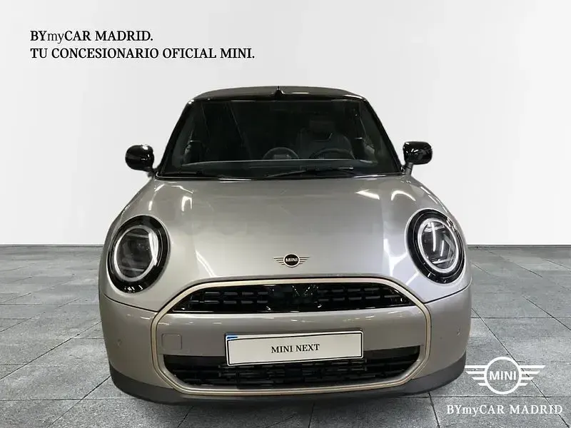 Usado Mini Cooper Cabriolet 163 CV (119 kW) 2025 Gris / plata Descapotable