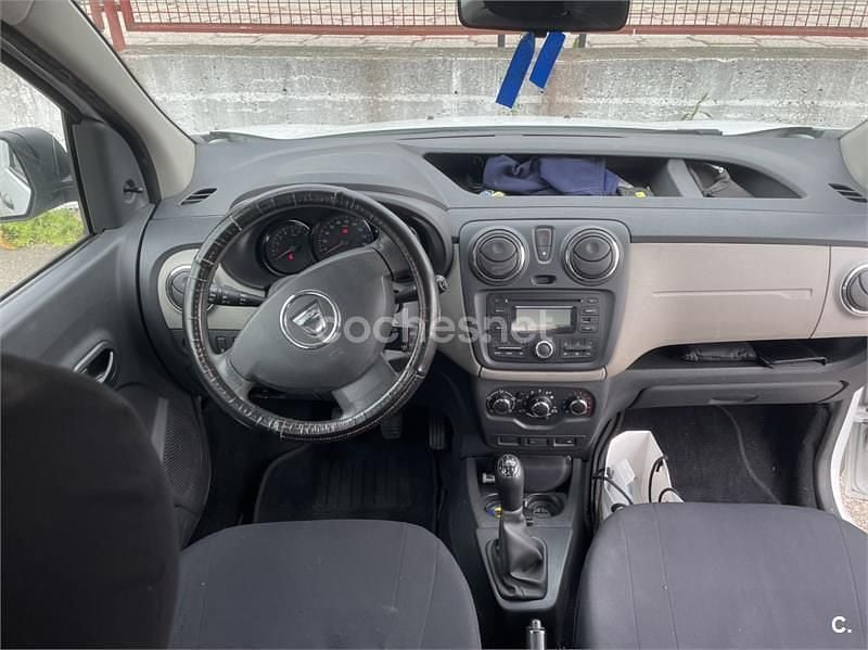 Usado Dacia Dokker 90 CV (66 kW) 2015 Blanco Monovolumen