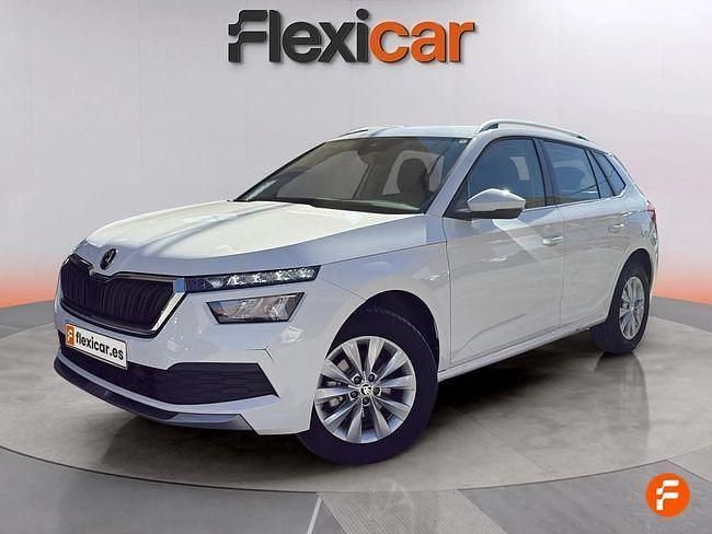 Usado Skoda Kamiq Ambition 110 CV (80 kW) 2022 Blanco SUV