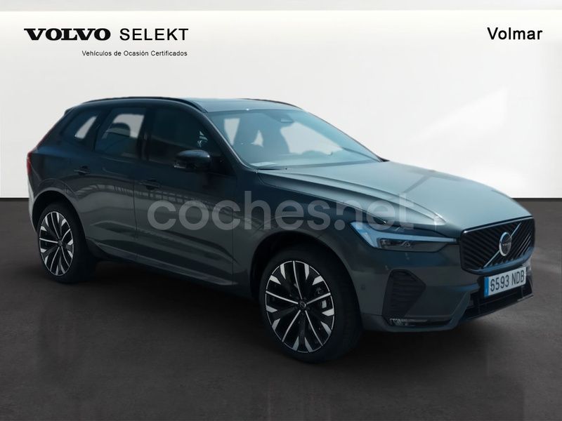 Verde Nuevo 2025 Volvo XC60 Ultra SUV | 64.900 € - Imagen 1/4