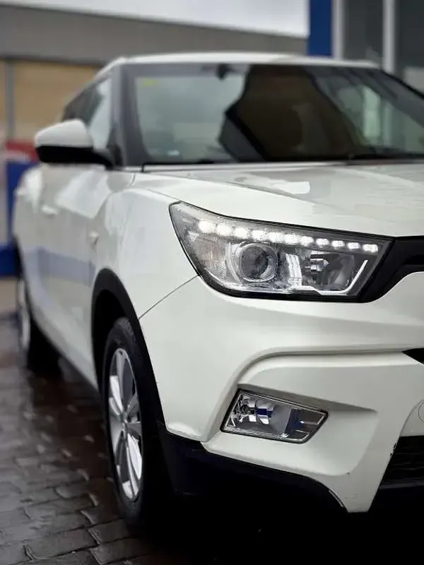 Usado SsangYong Tivoli 128 CV (94 kW) 2016 Blanco SUV