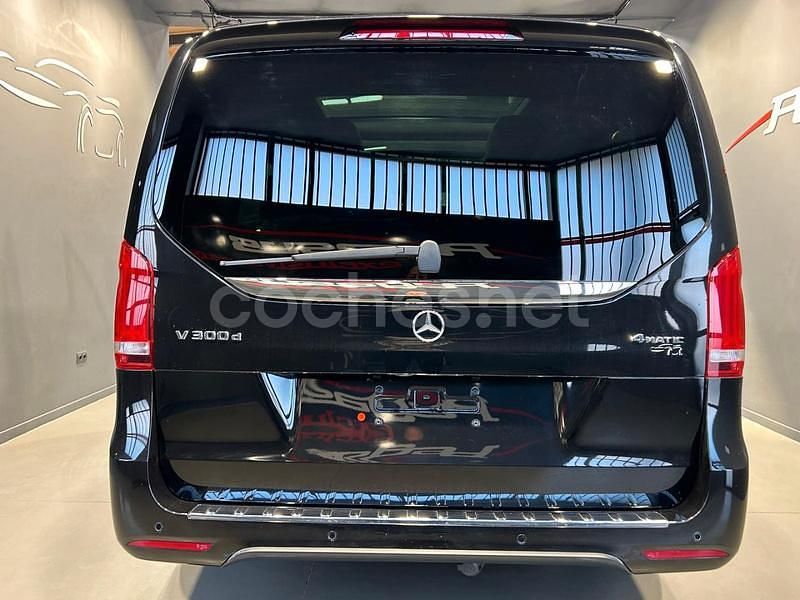 Usado Mercedes V300 Exclusive 239 CV (175 kW) 2020 Negro Monovolumen