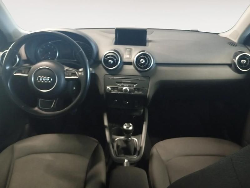 Usado Audi A1 Sportback 95 CV (69 kW) 2018 Rojo Utilitario