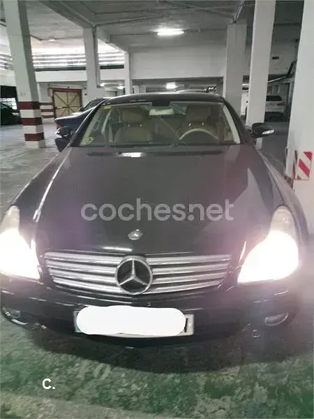 Usado Mercedes CLS350 272 CV (200 kW) 2005 Negro Berlina