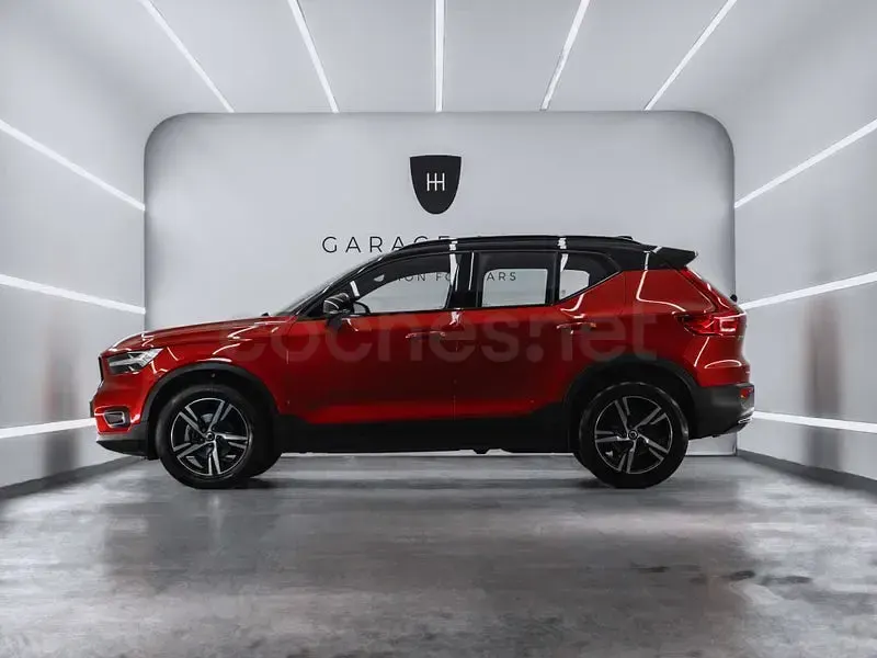 Usado Volvo XC40 R-Design 163 CV (119 kW) 2021 Rojo SUV