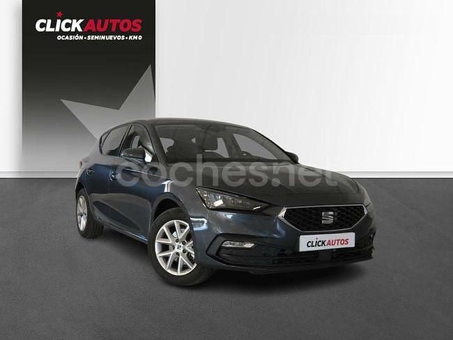 Usado Seat Leon Style 130 CV (95 kW) 2024 Gris Berlina