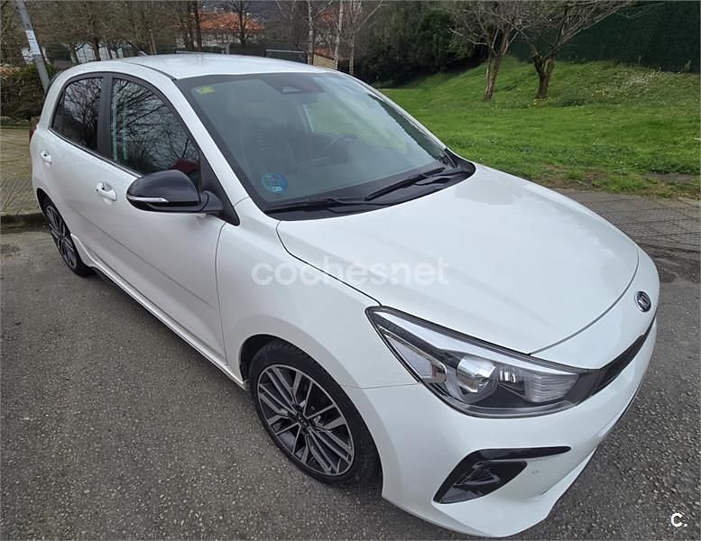 Usado Kia Rio GT-Line 120 CV (88 kW) 2021 Blanco Berlina