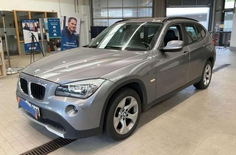 Gris Usado 2011 BMW X1 SUV | 11.900 € (Precio justo) - Imagen 1/4