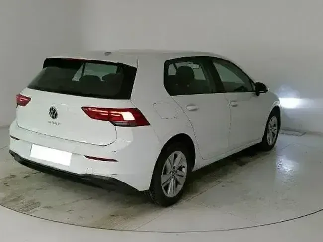 Usado VW Golf VIII 116 CV (85 kW) 2022 Blanco Utilitario