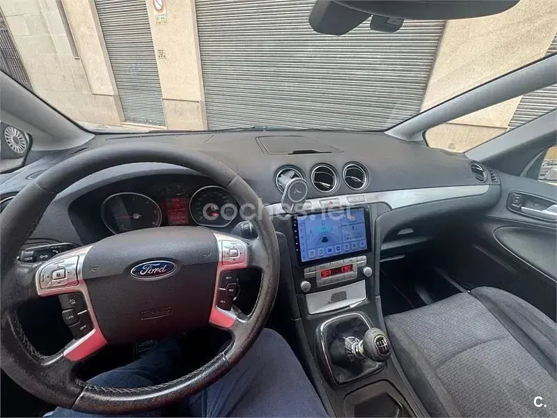 Usado Ford S-MAX Trend 140 CV (102 kW) 2007 Negro Monovolumen