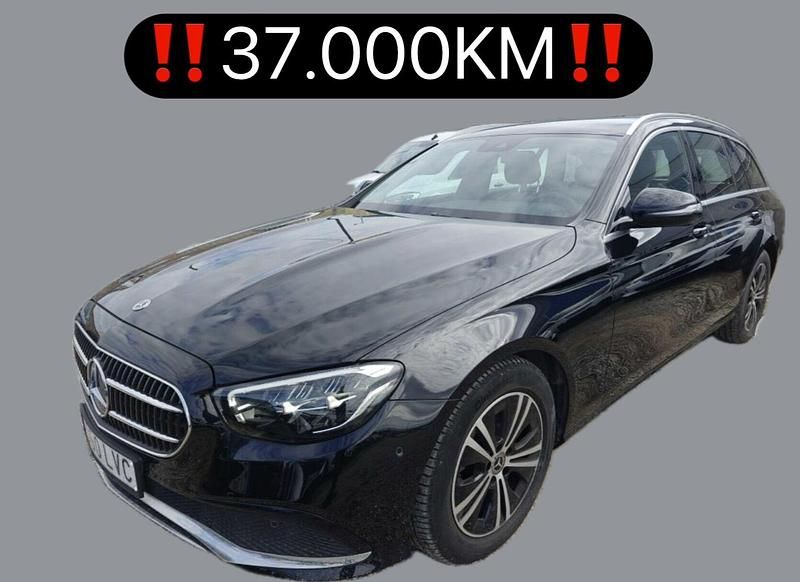 Usado Mercedes 220 194 CV (142 kW) 2021 Negro Familiar
