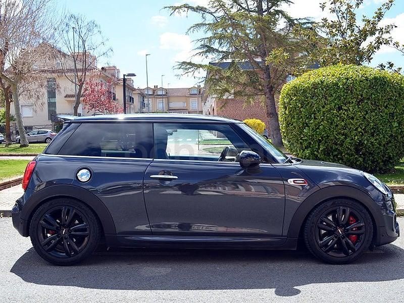 Usado Mini John Cooper Works 231 CV (169 kW) 2016 Gris / plata Utilitario