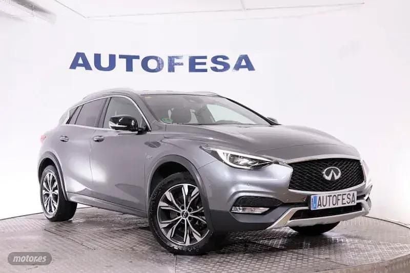 Usado Infiniti QX30 Premium 211 CV (155 kW) 2018 Gris SUV