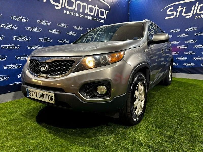 Usado Kia Sorento Active 197 CV (144 kW) 2010 Gris / plata SUV