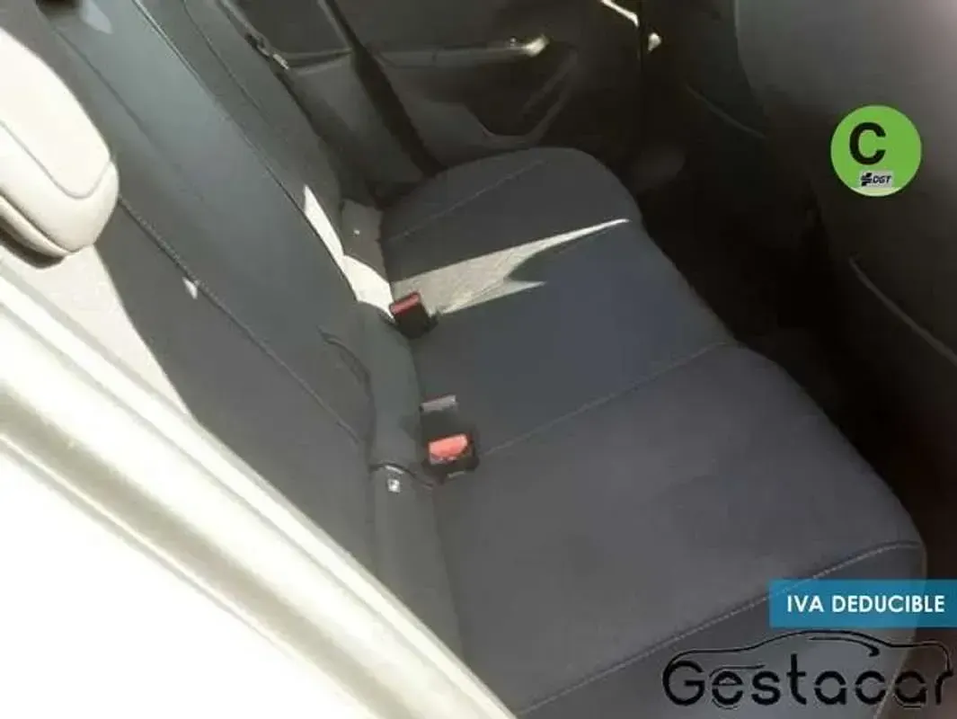 Usado Opel Corsa Elegance 101 CV (74 kW) 2022 Blanco Utilitario