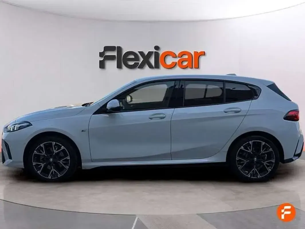 Usado BMW 120 163 CV (119 kW) 2025 Blanco Utilitario