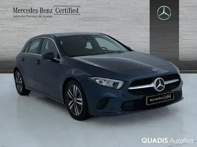 Usado Mercedes A200 Progressive 150 CV (110 kW) 2022 Azul denim