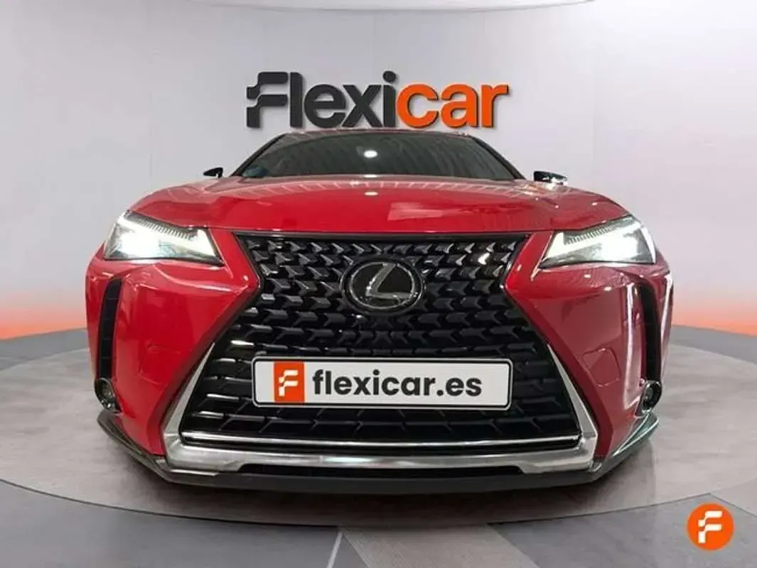 Usado Lexus UX 250h Business Edition 184 CV (135 kW) 2023 Rojo SUV