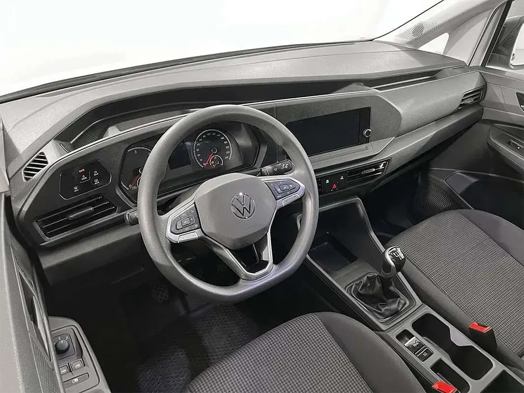Usado VW Caddy 102 CV (75 kW) 2024 Blanco Monovolumen