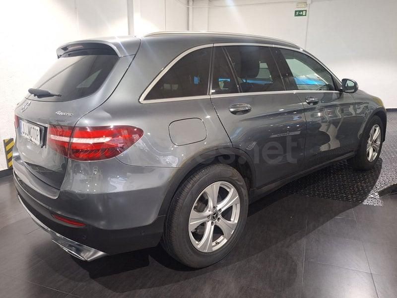 Usado Mercedes GLC220 170 CV (125 kW) 2019 Gris / plata SUV