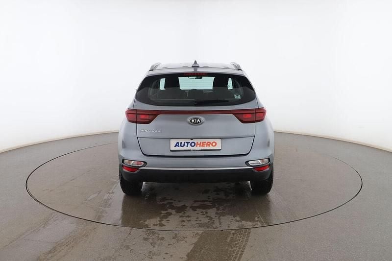 Usado Kia Sportage 132 CV (97 kW) 2021 Gris SUV