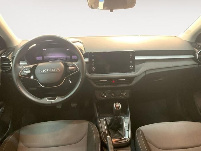 Usado Skoda Fabia Selection 95 CV (69 kW) 2025 Azul