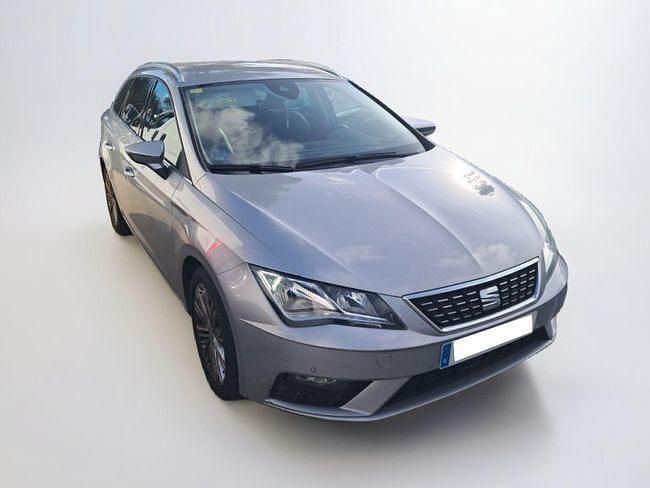 Usado Seat Leon XCELLENCE 130 CV (95 kW) 2020 Gris