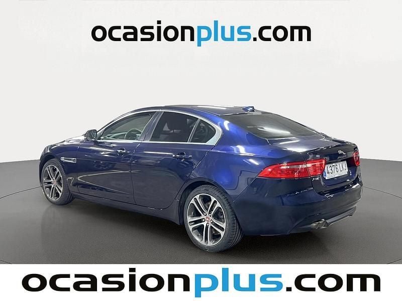 Usado Jaguar XE Portfolio 180 CV (132 kW) 2016 Azul Berlina