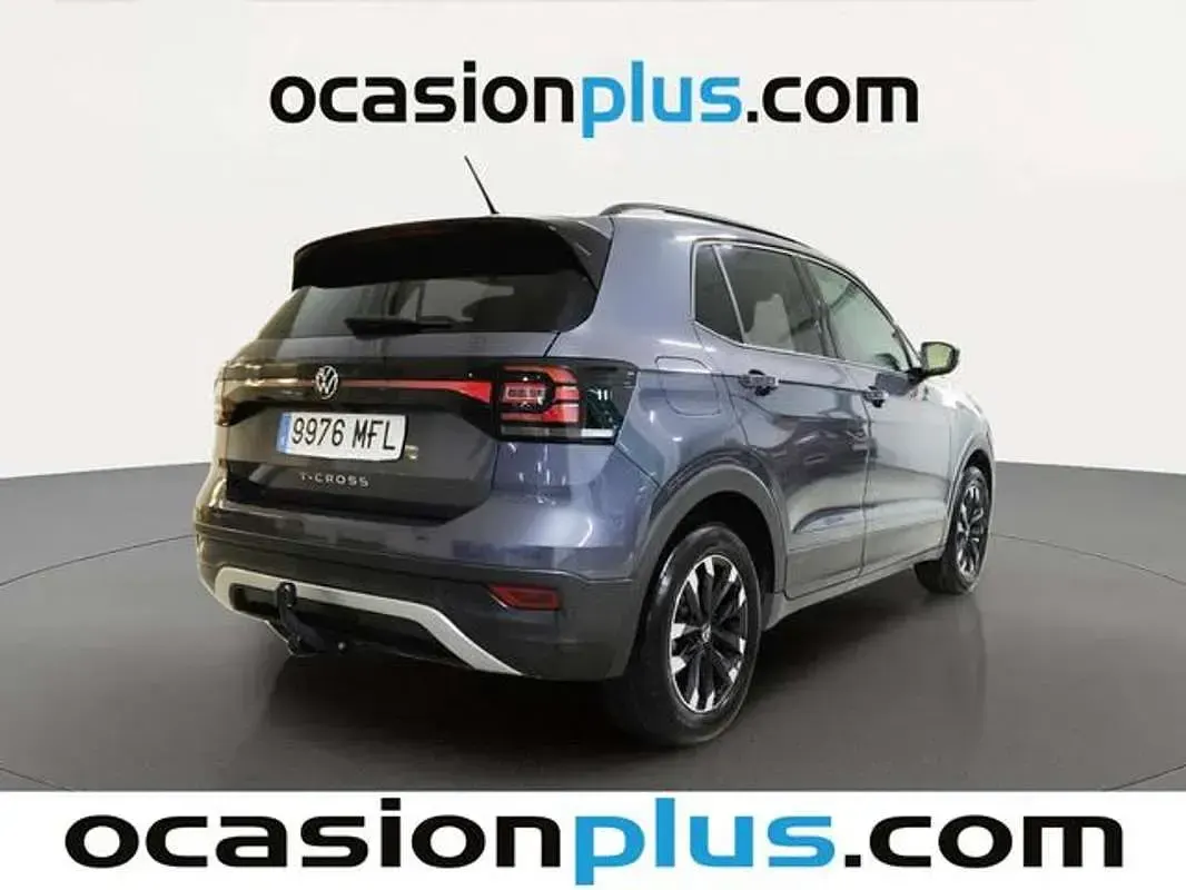 Usado VW T-Cross Sport 150 CV (110 kW) 2023 Gris SUV